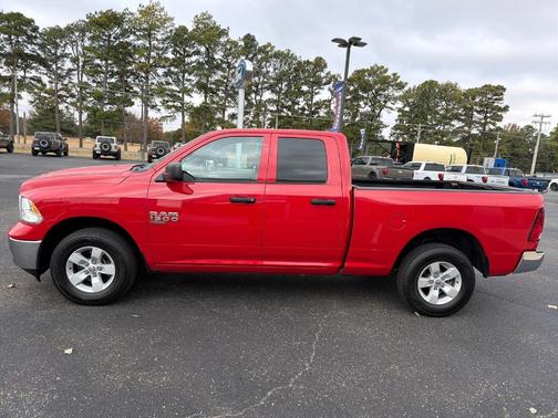 2024 RAM 1500 Classic SLT