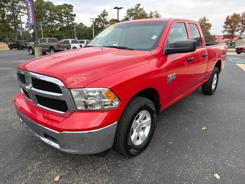 2024 RAM 1500 Classic SLT