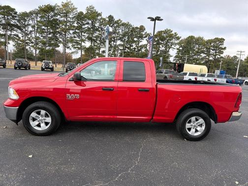 2024 RAM 1500 Classic SLT