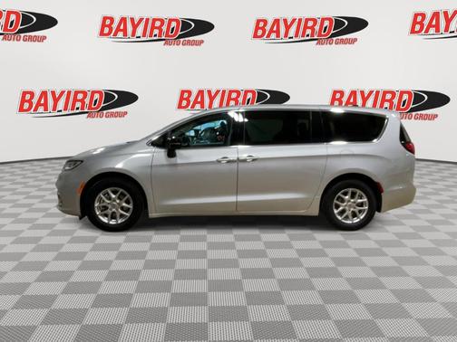 2024 Chrysler Pacifica Touring-L