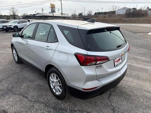2022 Chevrolet Equinox LS