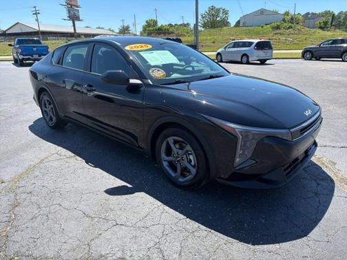 2025 Kia K4