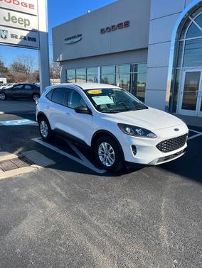 2022 Ford Escape SE