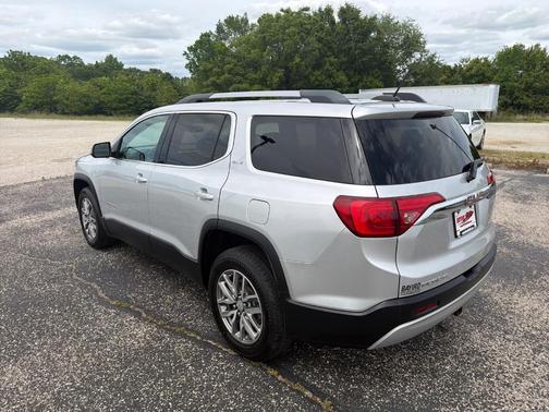 2019 GMC Acadia SLE-2