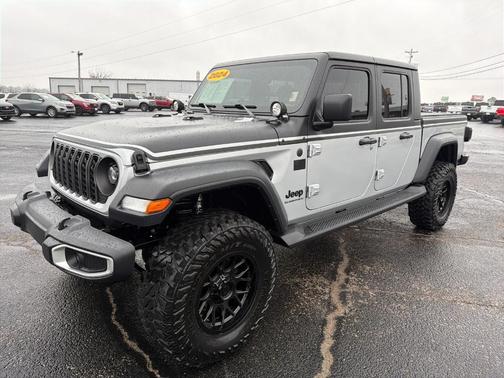 2024 Jeep Gladiator Sport