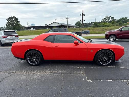 2022 Dodge Challenger R/T Scat Pack