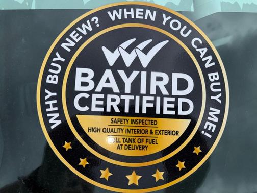 White 2024 GMC Terrain SLT