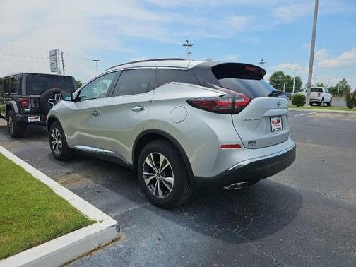 2023 Nissan Murano SV