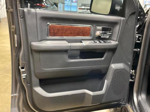 2012 RAM 1500 Laramie