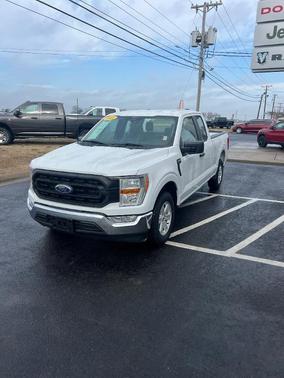 White 2022 Ford F-150 XL