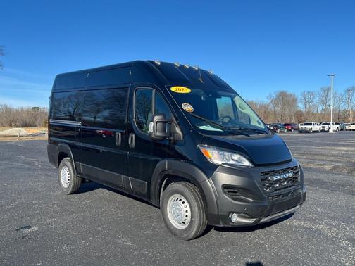 2025 RAM ProMaster 1500 Base