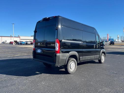 2025 RAM ProMaster 1500 Base