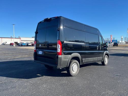 2025 RAM ProMaster 1500 Base
