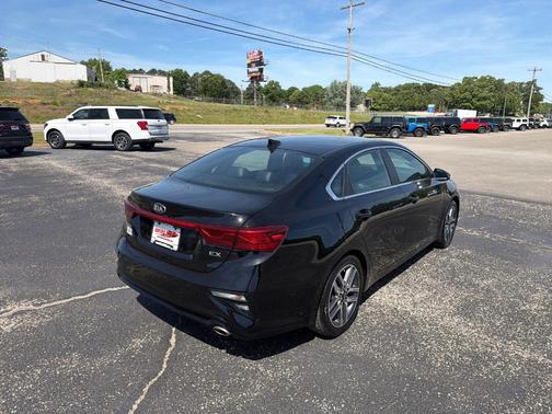 2020 Kia Forte EX
