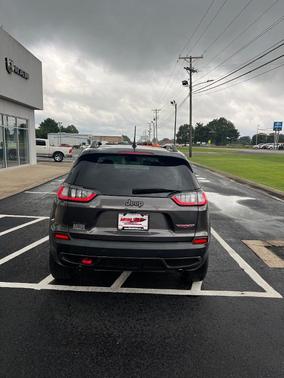 2021 Jeep Cherokee Trailhawk