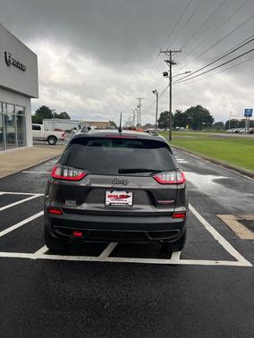 2021 Jeep Cherokee Trailhawk