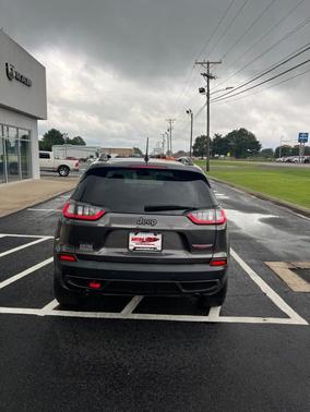 2021 Jeep Cherokee Trailhawk