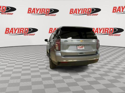 2023 Chevrolet Suburban LS