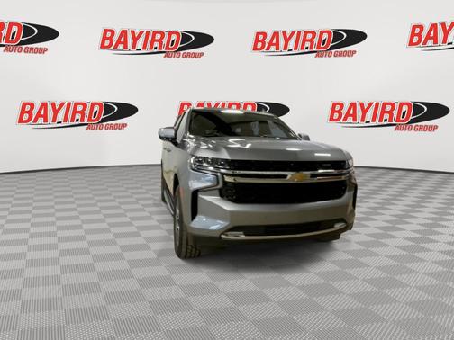 2023 Chevrolet Suburban LS