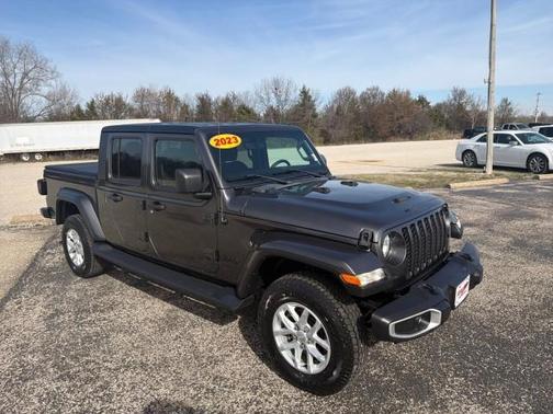 Granite Crystal Metallic 2023 Jeep Gladiator Sport