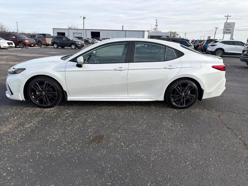 2025 Toyota Camry XSE