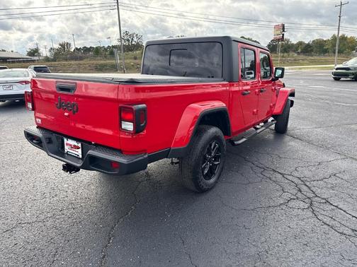 2023 Jeep Gladiator Sport