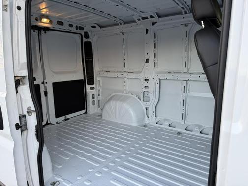2025 RAM ProMaster 1500 Low Roof