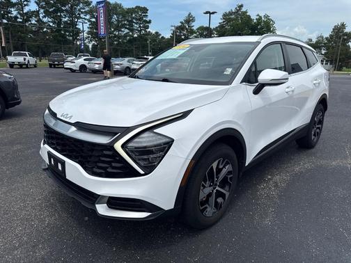 2024 Kia Sportage EX