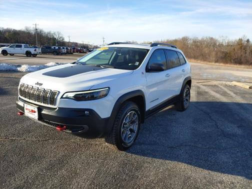 White 2020 Jeep Cherokee Trailhawk