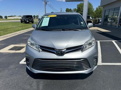 Silver 2020 Toyota Sienna XLE
