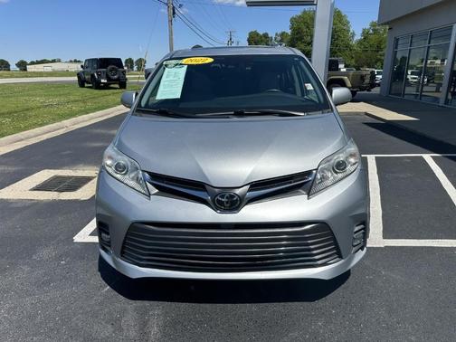 Silver 2020 Toyota Sienna XLE