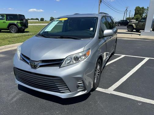 Silver 2020 Toyota Sienna XLE