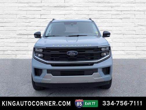 Glacier Gray Metallic Tri-Coat 2026 Ford Expedition Max Platinum