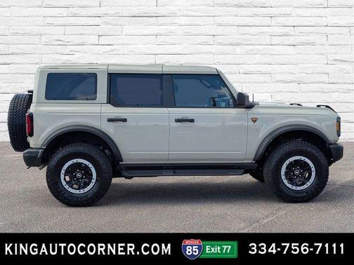 Desert Sand 2026 Ford Bronco Badlands