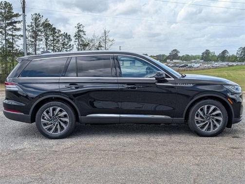 2025 Lincoln Aviator Premiere