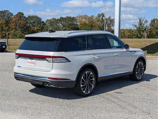 2025 Lincoln Aviator Reserve