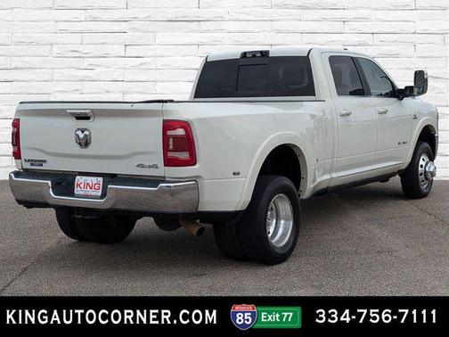 2022 RAM 3500 Laramie Crew Cab 4x4 8' Box