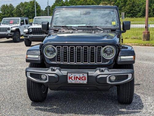 Black Clearcoat 2024 Jeep Wrangler 4-Door Sahara 4x4