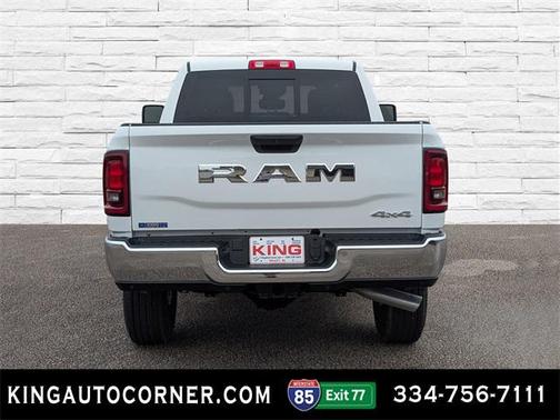 2026 RAM 2500 Tradesman Crew Cab 4x4 6'4' Box