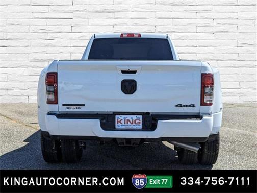 2024 RAM 3500 Big Horn Crew Cab 4x4 8' Box