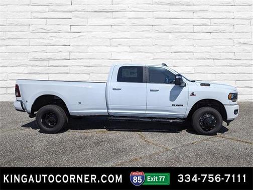 2024 RAM 3500 Big Horn Crew Cab 4x4 8' Box