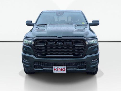 Serrano Green Metallic 2026 RAM 1500 Express