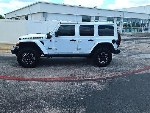Bright White Clearcoat 2023 Jeep Wrangler 4xe Rubicon