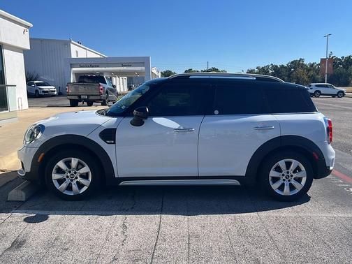 2018 MINI Countryman Cooper