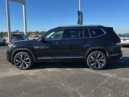 2026 Volkswagen Atlas 2.0T SEL Premium R-Line 4MOTION