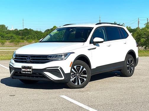 White 2024 Volkswagen Tiguan 2.0T S