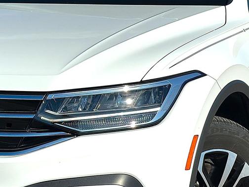 White 2024 Volkswagen Tiguan 2.0T S