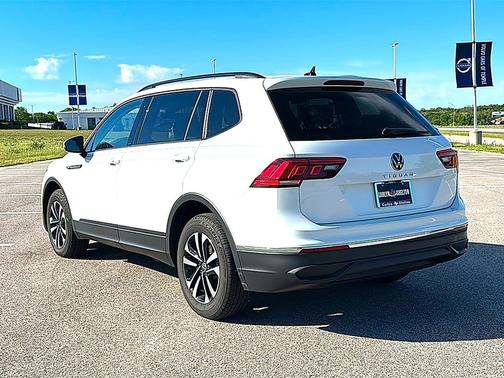 White 2024 Volkswagen Tiguan 2.0T S