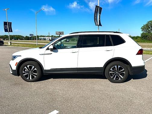 White 2024 Volkswagen Tiguan 2.0T S