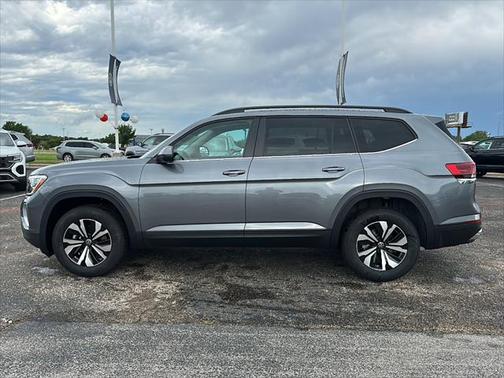 2025 Volkswagen Atlas 2.0T SE